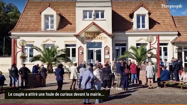 Francky Vincent et sa compagne Aziza, de 21 ans sa cadette, se sont mariés dans des tenues très originales !