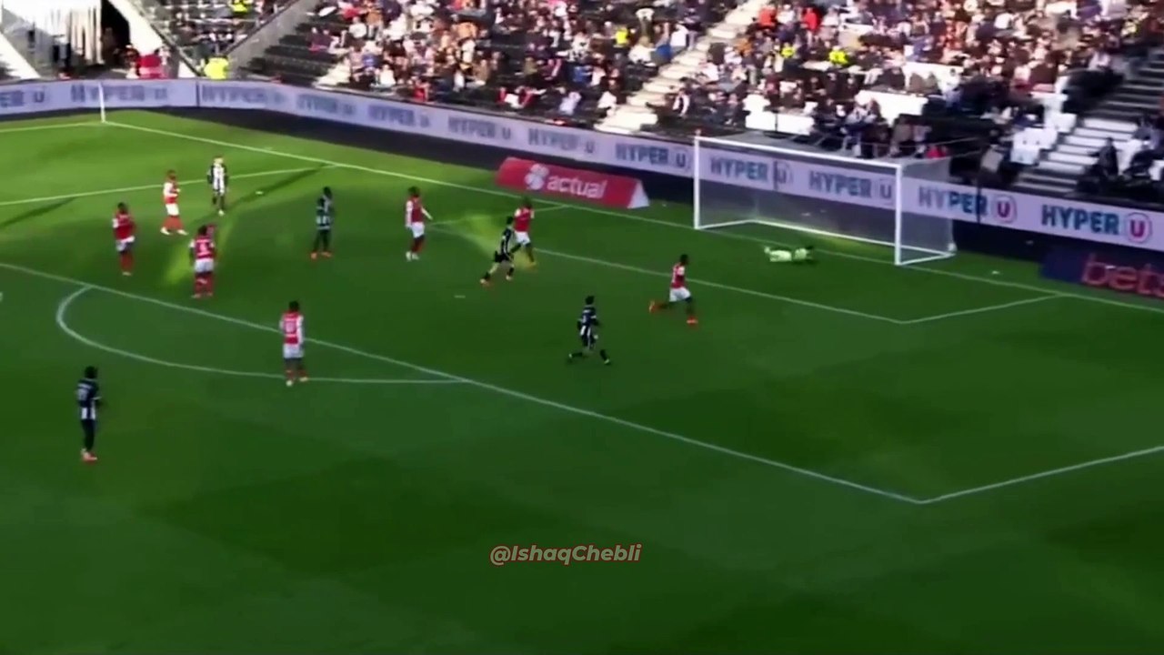Goaaaaaaaaal Zinou