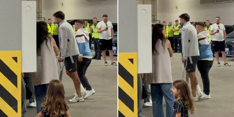 Ozan Tufan stattan koltuk değnekleriyle ayrıldı