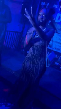 Rapper Oya Obinidodo Performing Live At House Of Bertha Entertainment