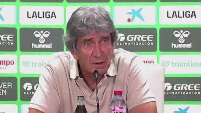 El tremento enfado de Pellegrini con Abde por lanzar el penalti