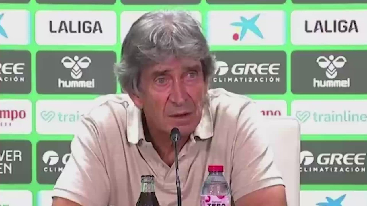 El tremento enfado de Pellegrini con Abde por lanzar el penalti
