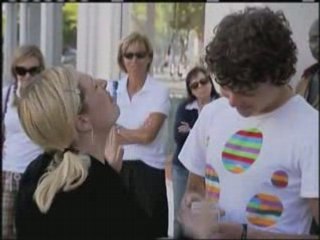 Carnie Wilson performs magic on VH1's Celebracadabra