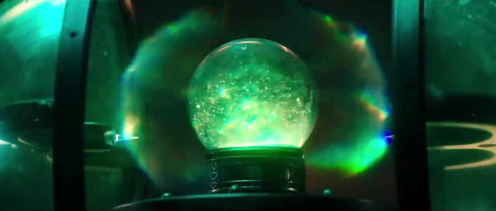 RED ONE  Official Trailer 2_v720P