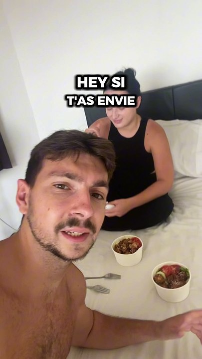 SI TU VEUX VIVRE GRATUITEMENT VIENS LÀ....