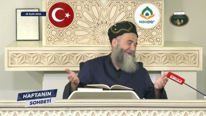 Açık Bir Kız, Çarşaflı Bir Kadına Çok Şaşılacak Ne Sordu da Aldığı Cevap Üzerine Ona Sarıldı?