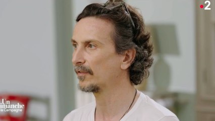 « J’ai un coup de fil du producteur… » : Arnaud Tsamère revient sur son éviction de la série de M6 Scènes de ménages (VIDEO)
