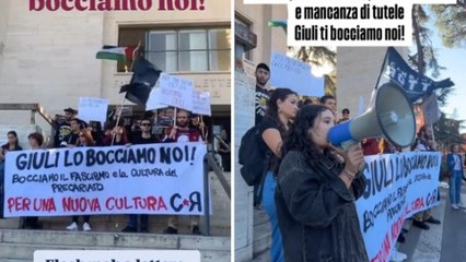 Sapienza, la protesta degli studenti all'ultimo esame del ministro Giuli