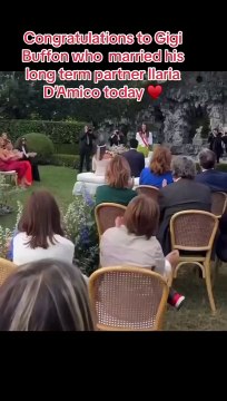 Gigi Buffon si è unito in matrimonio con Ilaria D'Amico la cerimonia