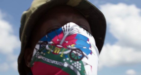 SUR LE PONT d'AVIGNON -- Mach-Hommy, Conductor Williams [OFFICIAL MUSIC VIDEO]