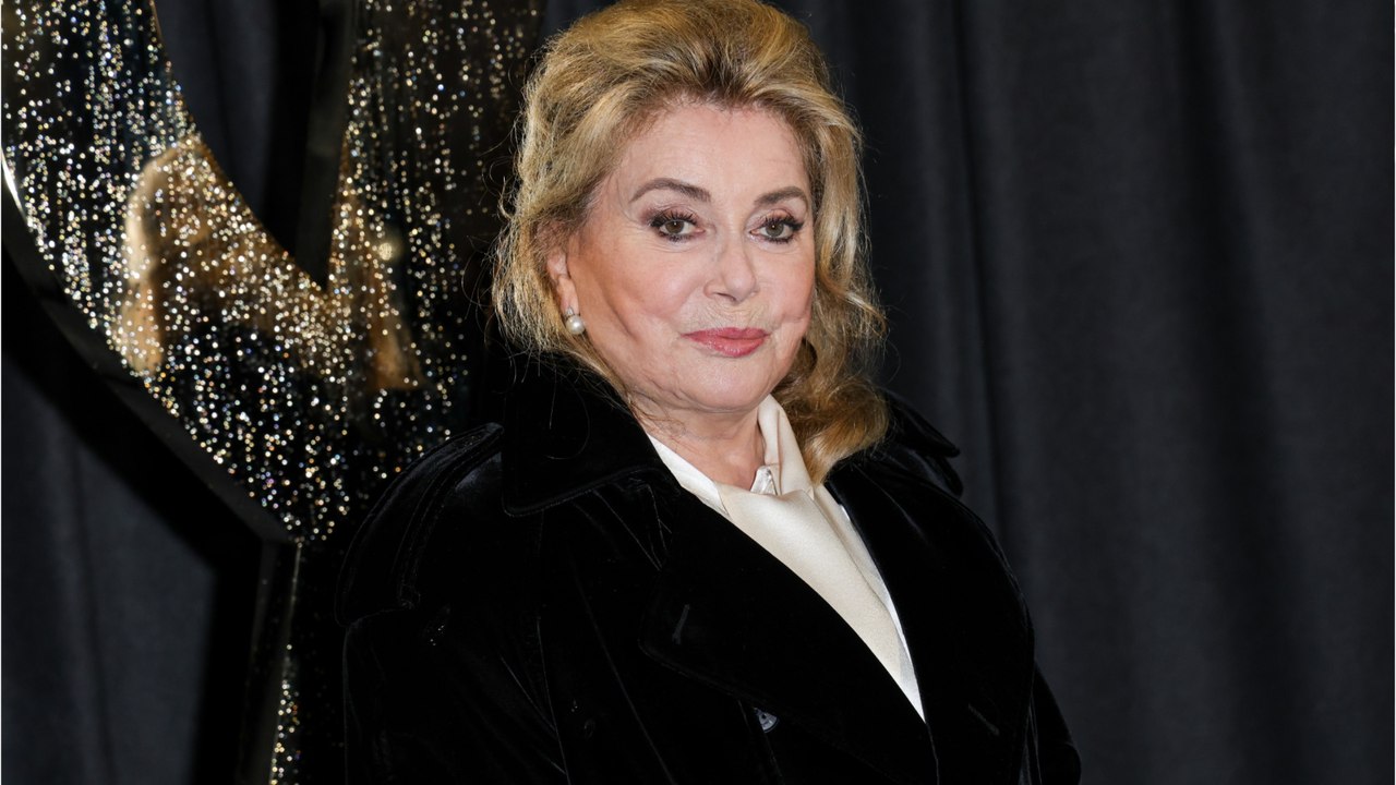 Johnny Hallyday, Marcello Mastroianni... Qui sont les hommes de la vie de Catherine Deneuve ?