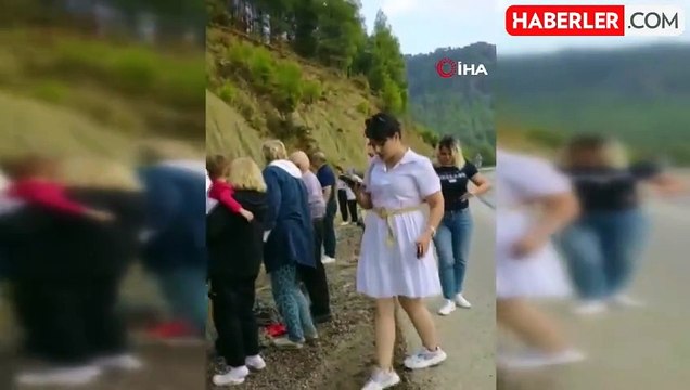 Isparta-Antalya Yolunda Otobüs Devrildi: 8 Yaralı