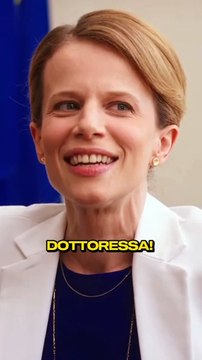 Cosa fa di bello? Checco Zalone scena divertente dal film Quo Vado