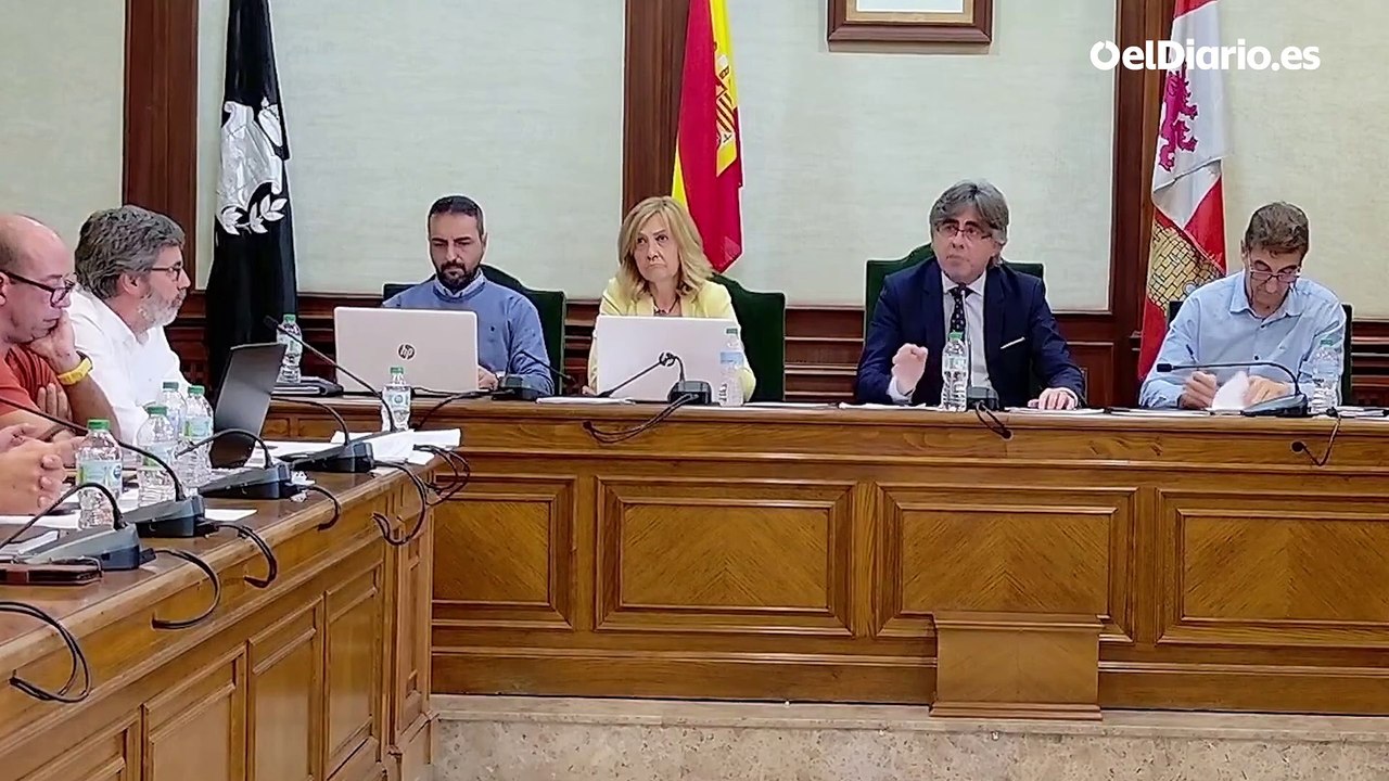 El alcalde del PP en Béjar pide que la Policía expulse del pleno a un ...