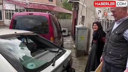 Kütahya'da Aniden Bastıran Dolu ve Yağmur, Pazarcı Esnafını Zor Duruma Soktu
