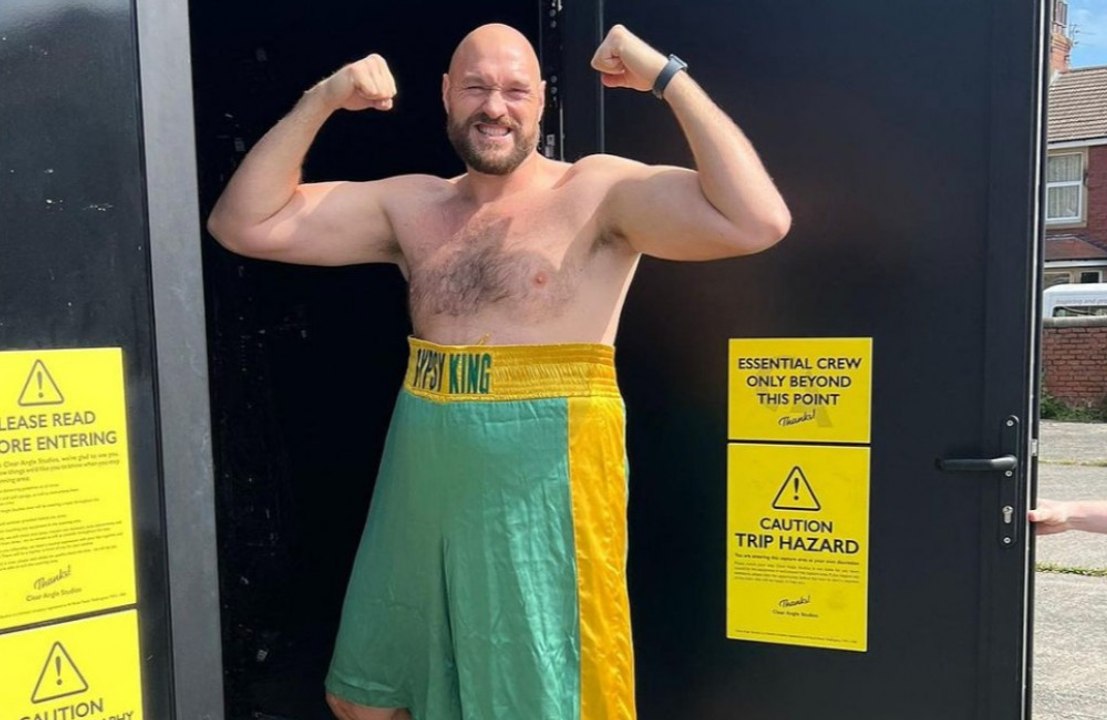 Tyson Fury tipped to win Oleksandr Usyk rematch by TopRank boss Todd DuBoef