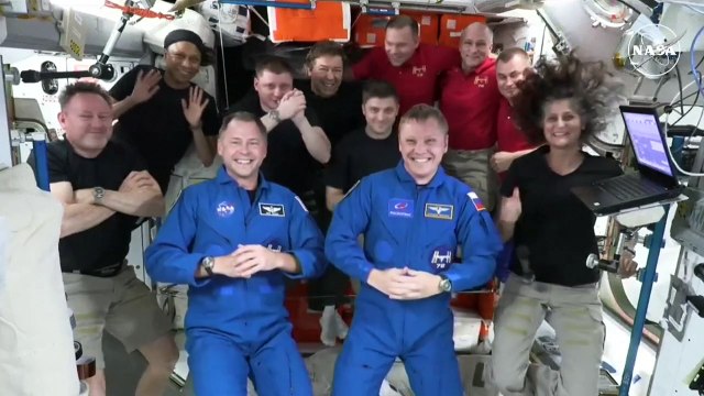 SpaceX crew to return stranded astronauts arrives at ISS