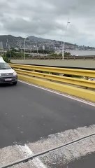 Acidente na Ponte Colombo Salles provoca trânsito na saída da Ilha