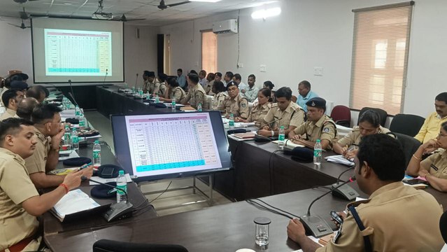 एसपी के निर्देश: आगामी त्योहारों में शाति व्यवस्था बनाए रखने करें क्षेत्र भ्रमण