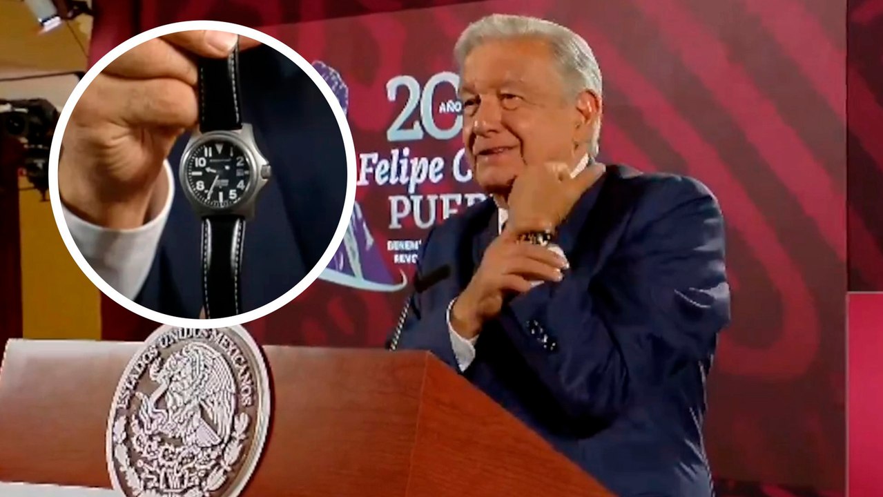 AMLO rifa uno de sus relojes entre la prensa durante su última 'Mañanera'