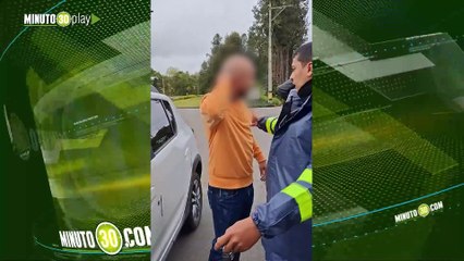 Denuncian que este hombre, al parecer borracho, atropelló a un ciclista en Las Palmas y se intentó volar