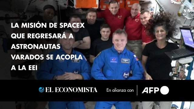 La misión de SpaceX que regresará a astronautas varados se acopla a la EEI