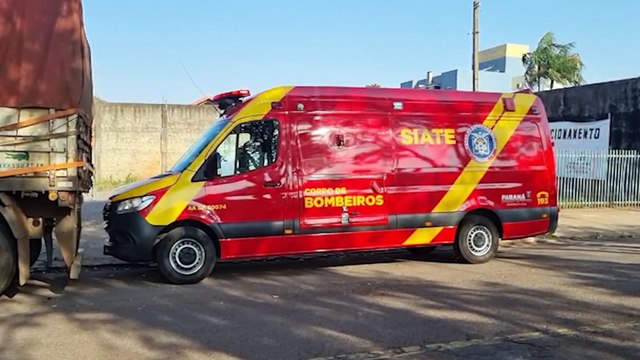 Ciclista fica ferido após sofrer queda na Rua Castro