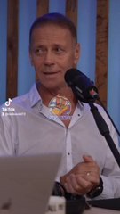 nel porno non c'è più un'attore naturale