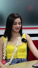 Ananya Pandey sharing their first time mumbai Local Experience train