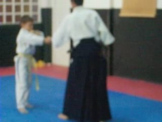 lahcen ABACHOUCH au dojo le felin/uke&louison