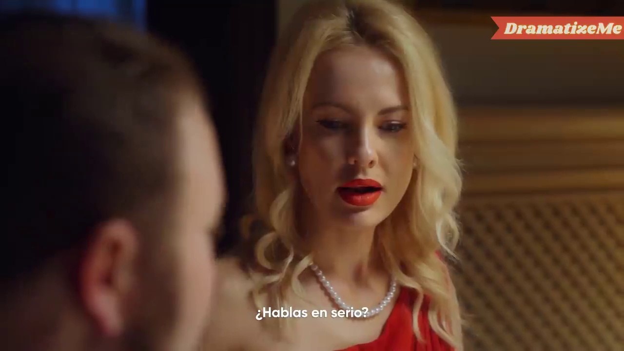 Hijo MIMADO odia a sus PADRES por un regalo BARATO en Navidad | Película Completa | Español Latino