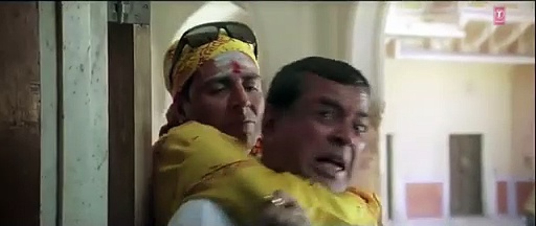 Pagal_Khana_Khol_Rakha_Hai_Tum_Logo_Ne___Bhool_...