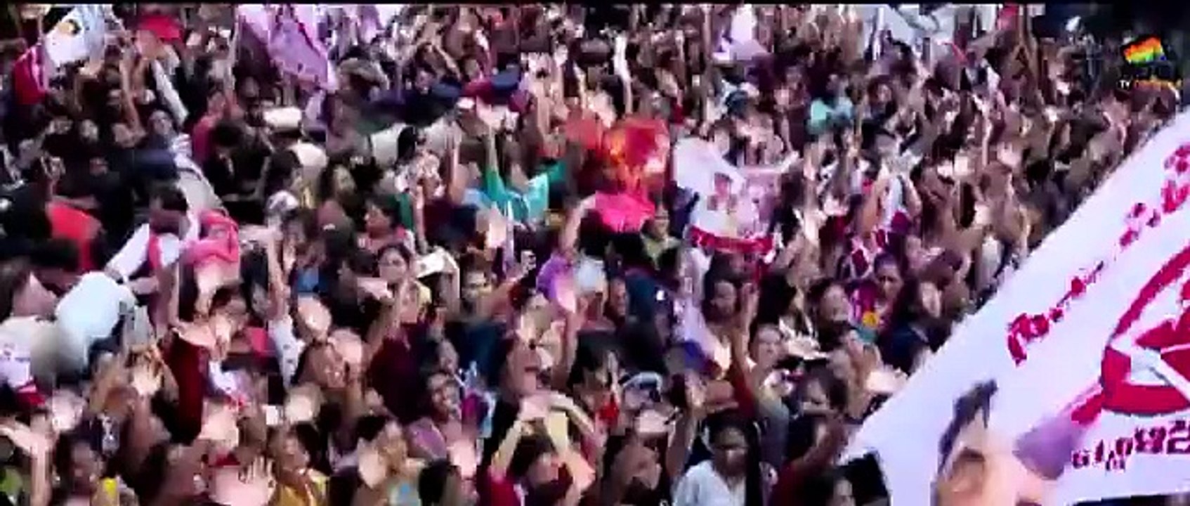నింగికి తాకిన శిఖరం - Pawan Kalyan Song