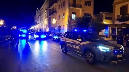 Скачать видео: Spaccio e narcotraffico: 9 arresti nel Messinese. Droga nascosta nei pasti nel carcere di Barcellona