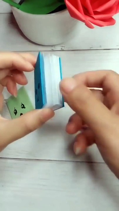 Transform Paper into Art: Stunning Timelapse Creations
