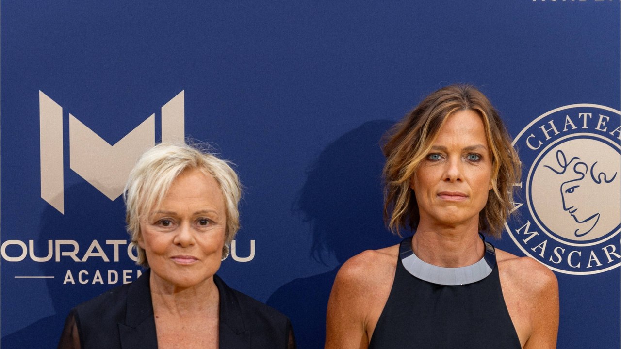 GALA VIDEO - Muriel Robin en couple avec Anne Le Nen, elle évoque leur différence d’âge : “Je veux profiter au maximum d’elle”
