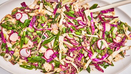 How to Make Cabbage and Edamame Salad with Peanut Dressing