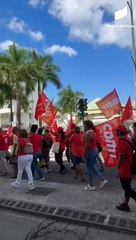 Manifestation des syndicats dans les rues de Fort-de-France