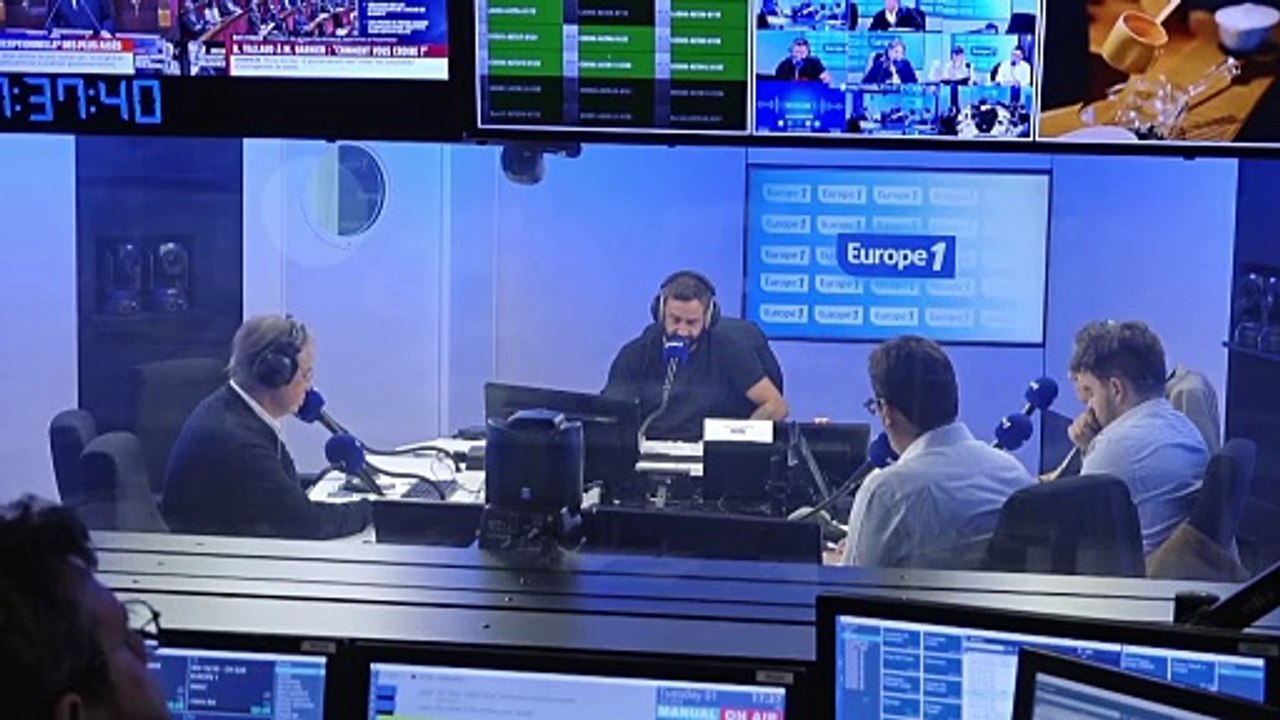 Cyril Hanouna : «Sur douze mois, vous en avez deux qui servent à payer les charges», constate un auditeur