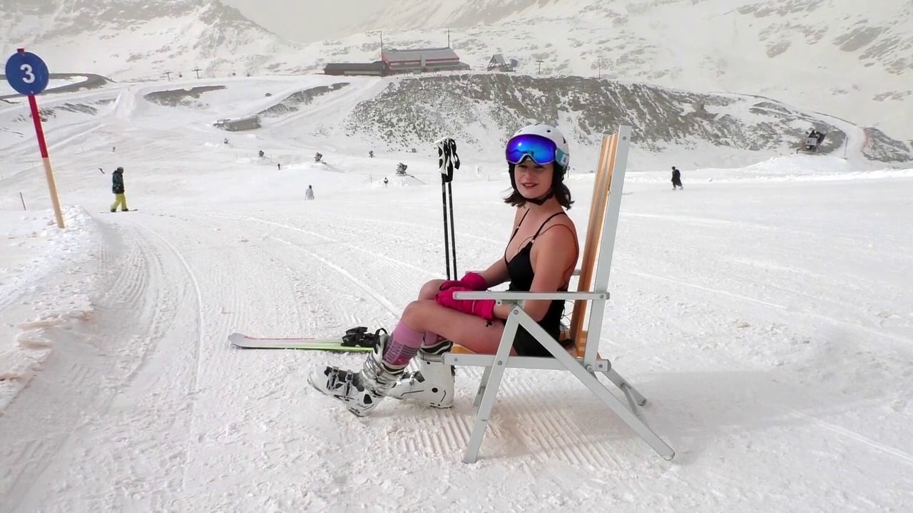 Die Snow-Show mit Lena. Folge 10: Sonnenskilauf am Mölltaler Gletscher (24.03.2022).