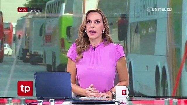 Hay filas de vehículos en busca de combustibles en algunos surtidores de la capital cruceña