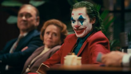 Increíble escena de Joaquin Phoenix en Joker 🎬