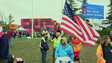 Les dockers de New York entament une grève historique