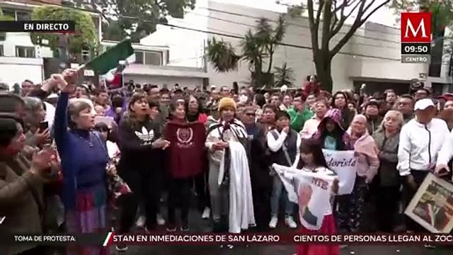 Simpatizantes esperan salida de AMLO y Sheinbaum para toma de protesta