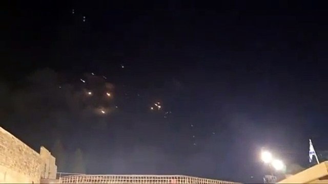Watch as Iranian missiles rain over the Old City in Jerusalem, in this footage from the IDF