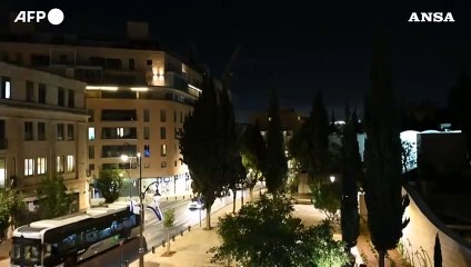 L'Iran attacca Israele, missili e contraerea su Gerusalemme