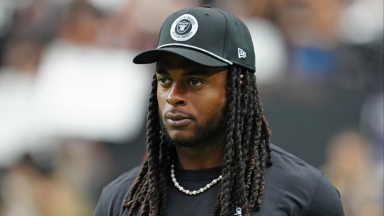 Davante Adams Seeks Trade Away from Las Vegas Raiders