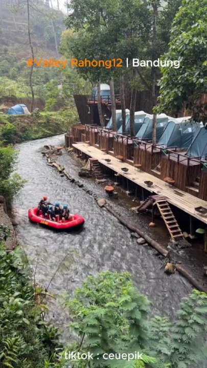 Valley Rahong12 Wisata BAndung Yang Gak Kalah Keren