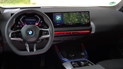 Der neue BMW X3 - Elektrisch einstellbare Sportsitze serienmäßig, neue Lenkräder