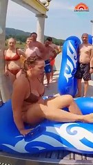 Colambia Bech Beautiful Girls Baby Nice Status